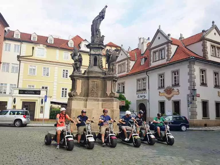 Alquiler de eScooter y Trike en Praga